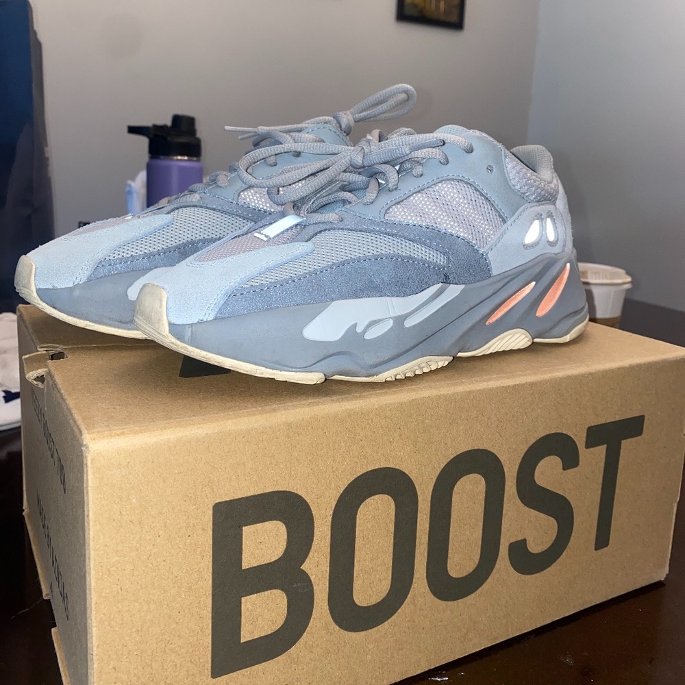 Adidas Yeezy Boost 700 Inertia size 6